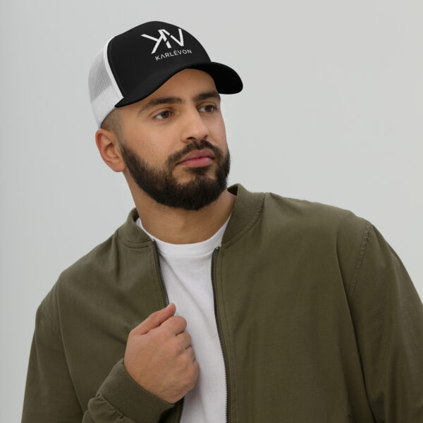 KarléVon trucker hats - Image 6