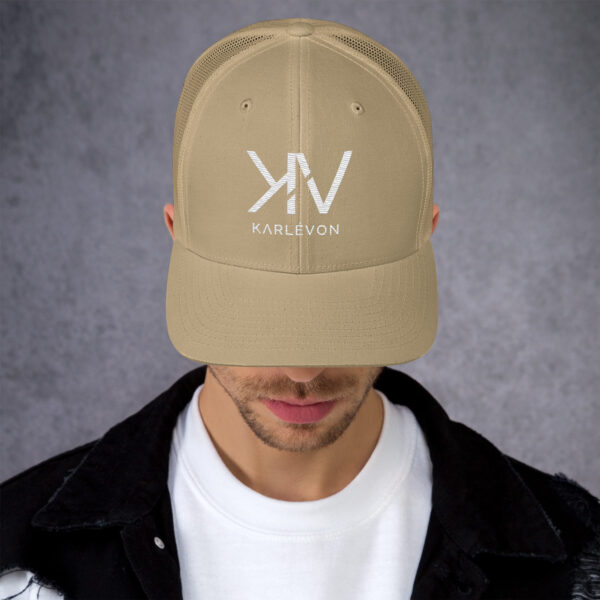 KarléVon trucker hats - Image 62